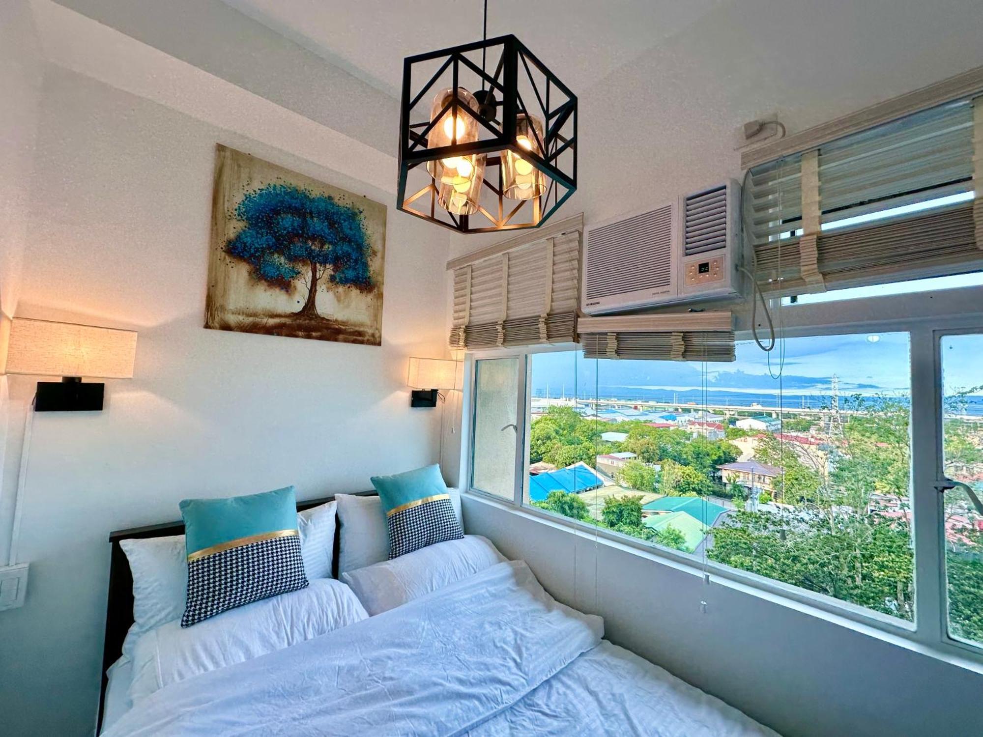 Studio One Condominium, Alabang - Bluu - Fiber Wi-Fi, Netflix-Ready Muntinlupa City Exteriér fotografie