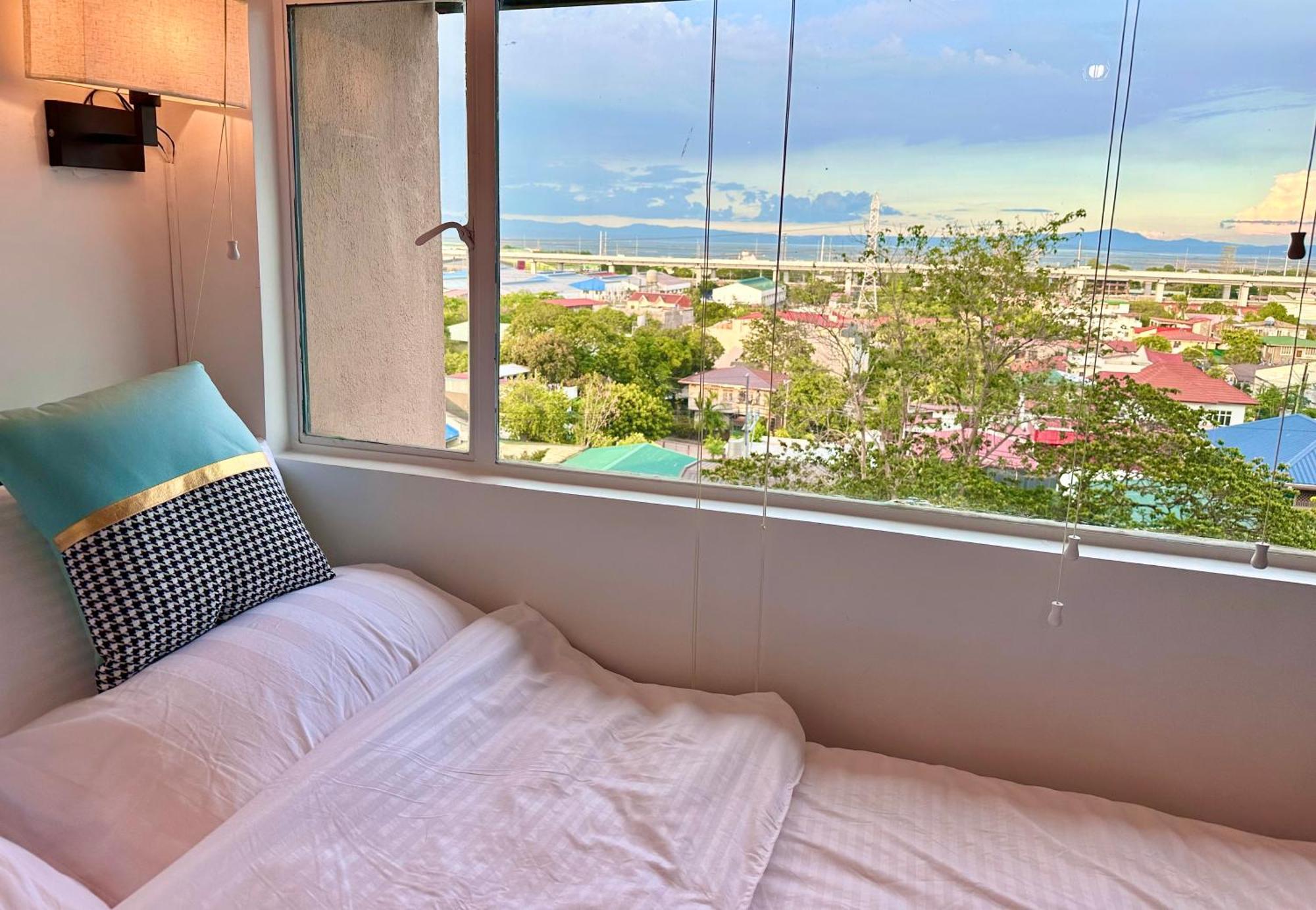 Studio One Condominium, Alabang - Bluu - Fiber Wi-Fi, Netflix-Ready Muntinlupa City Exteriér fotografie